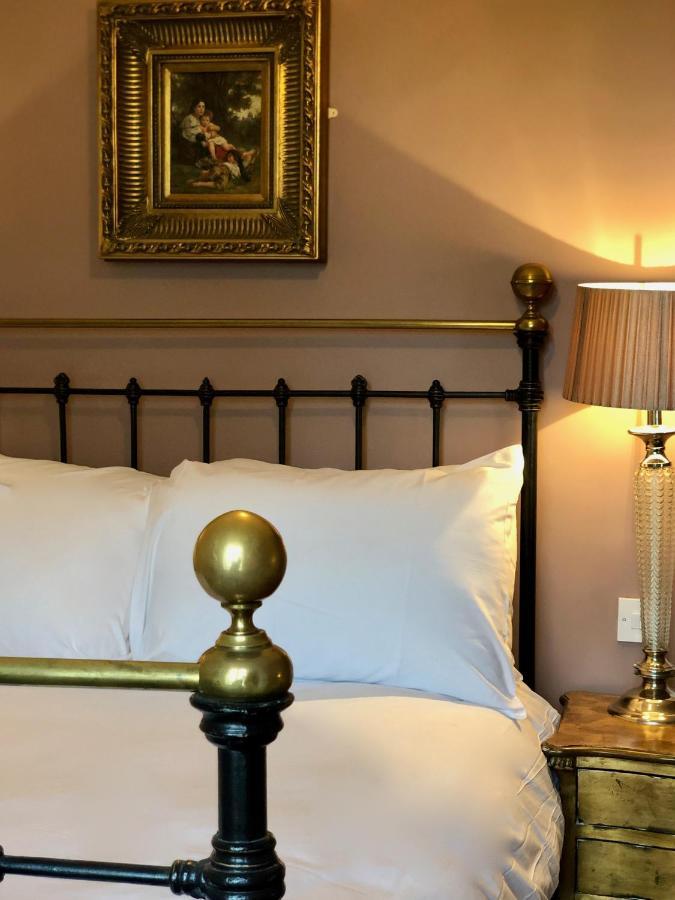 Hotel The Wheatsheaf At Beetham à Sandside  Extérieur photo